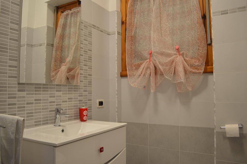 티볼리 테르메 L'Orchidea Di Ale B&B 외부 사진